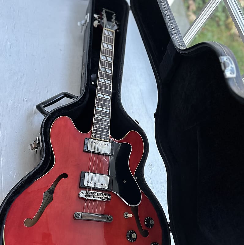 Epiphone Riviera 1975 - 1984 | Reverb Canada