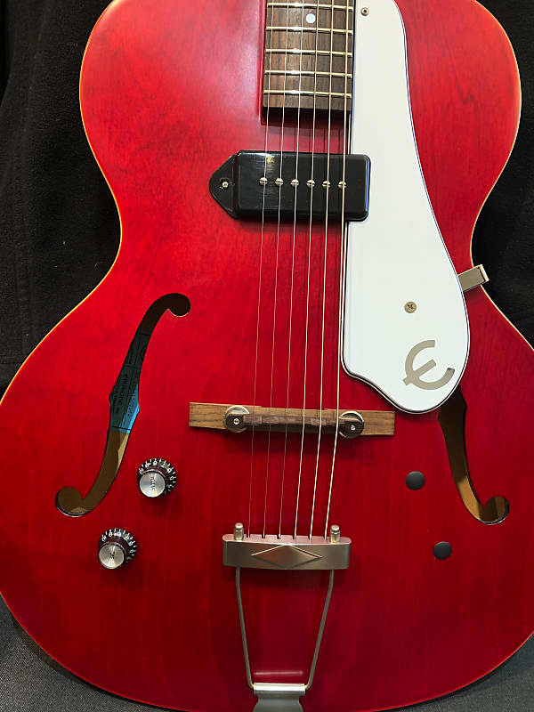 Epiphone James Bay Signature Inspired By '66 Century Outfit