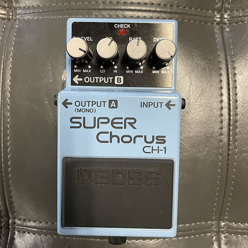Boss CH-1