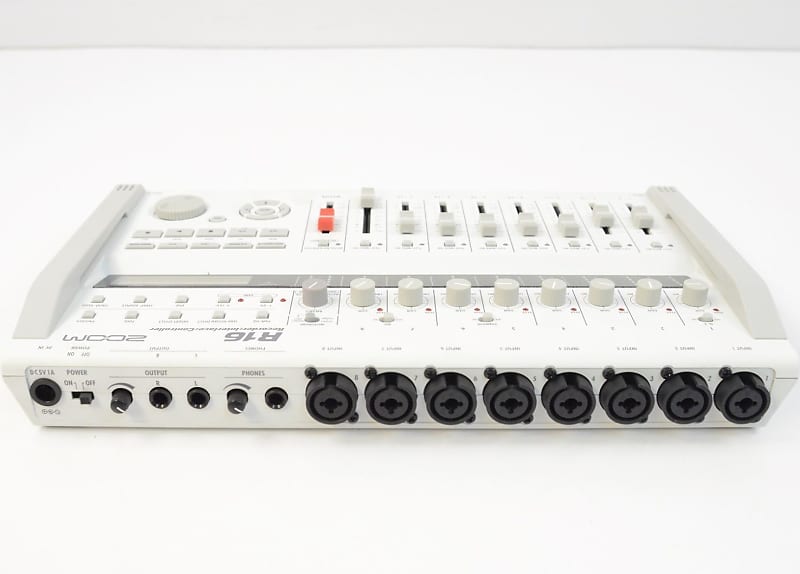 Zoom R16 USB Audio Interface / Digital Multitrack Recorder