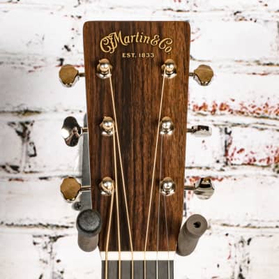 Martin - OM-28 - Acoustic Guitar - Sunburst - w/ Hardshell Case - x9257 image 5