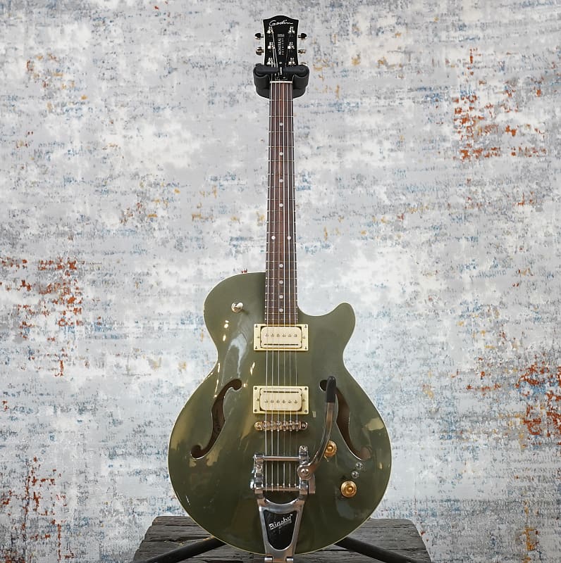 Godin montreal premiere discount ltd desert green