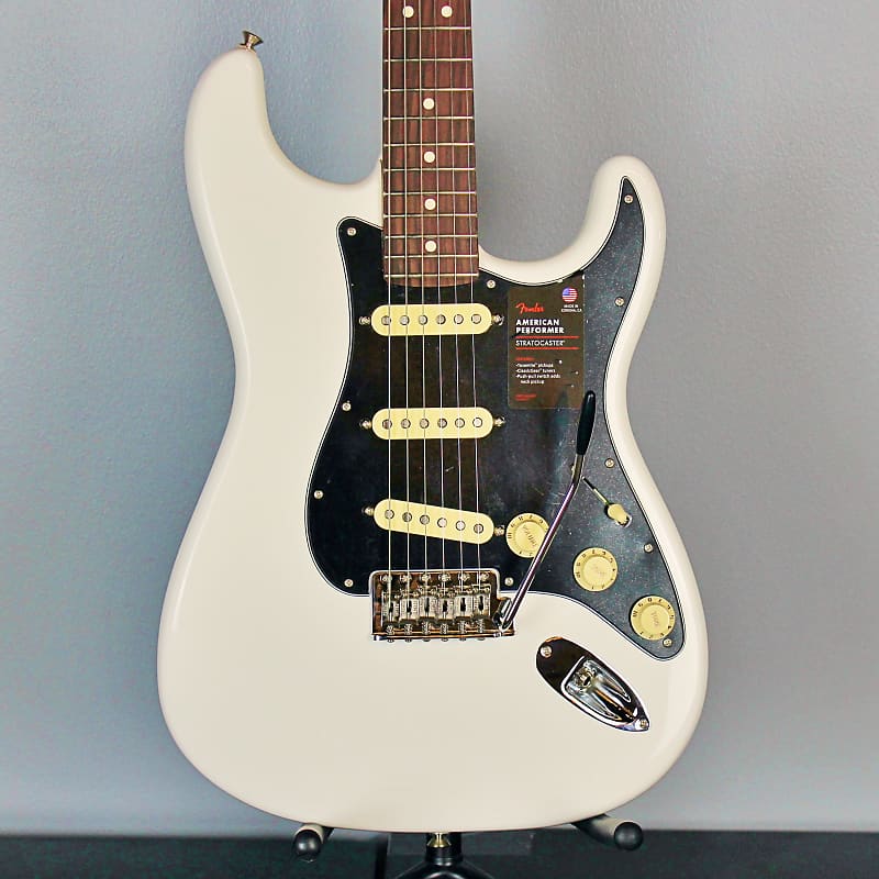 Fender American Performer Stratocaster | Reverb