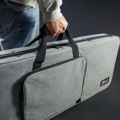 Lindo Electric Guitar Eco Hard Case | Plush Lined with Storage Pockets | Sustainable and Eco-Friendly | Designed in The UK | Grey Fabric Finish (Guitar NOT Included) image 3