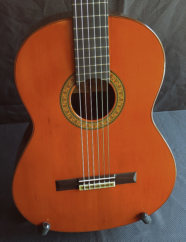 1969 Yamaha GC-7 Grand Concert Brazilian Rosewood Classical Guitar