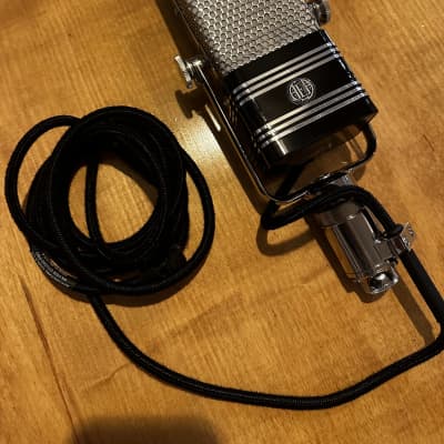 R-44 (専用ケース付き)edirol portable recorder R-44 (専用ケース付き)edirol portable recorder R-44 (専用ケース付き