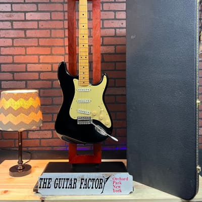 Yamaha SR450S Super Rock'n Roller Stratocaster (Black) Maple