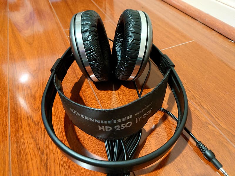 Sennheiser hd 250 discount linear