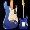 Fender American Ultra Stratocaster, Maple Fb, Cobra Blue 793 8lbs 3.9oz