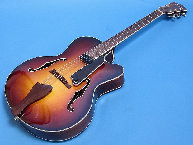 Eastman ar610ce top