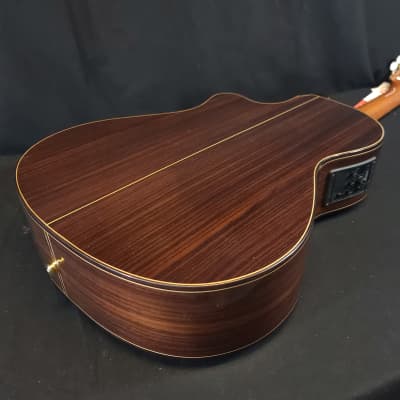 Alhambra 5P-CW-E1 Cutaway Acoustic Electric Classical Guitar w/Gig Bag image 12