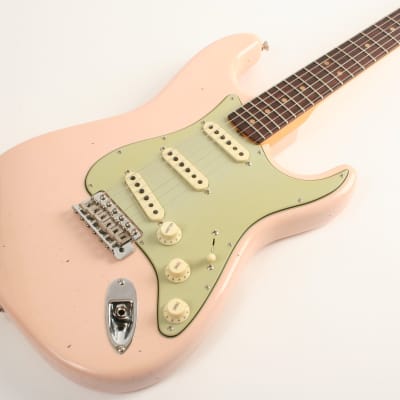 Fender Custom Shop Limited 1964 Stratocaster Journeyman Relic Super Faded Aged Shell Pink CZ567759 image 1