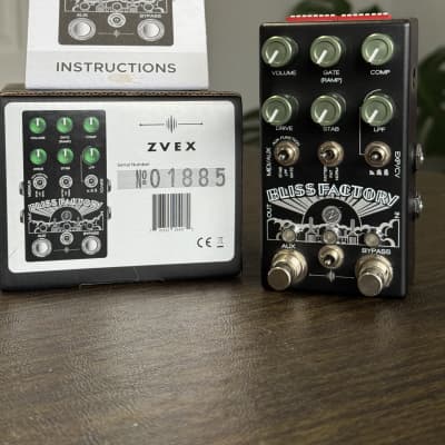 Chase Bliss Audio Zvex Bliss Factory ファズ Chase Bliss and Zvex unveil the collaborative Bliss Factory