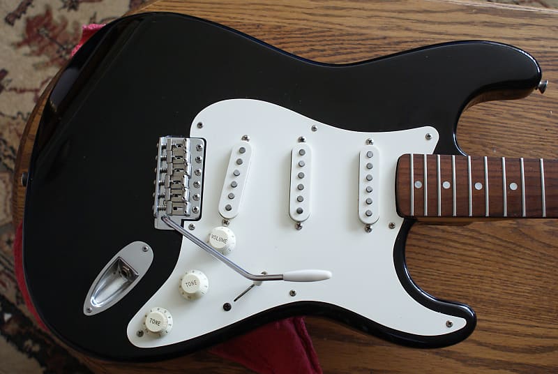 Fernandes Stratocaster Black | Reverb