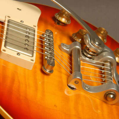 Gibson Les Paul 1959 Reissue w/Bigsby Lightly Aged Vintage Cherry Sunburst image 4