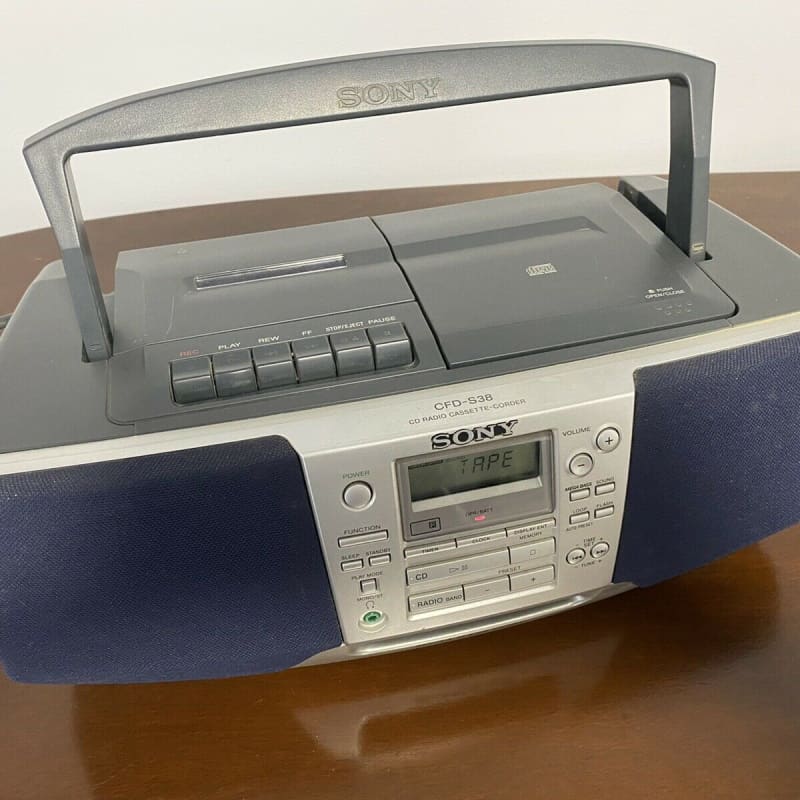 Sony CFD-V17 AM/FM Radio CD Cassette Recorder Boombox