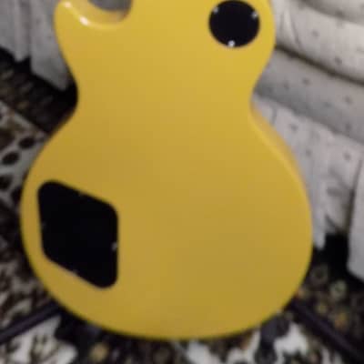 2022 Epiphone Les Paul Special P-90's w/HSC - Never Played  - TV Yellow image 2