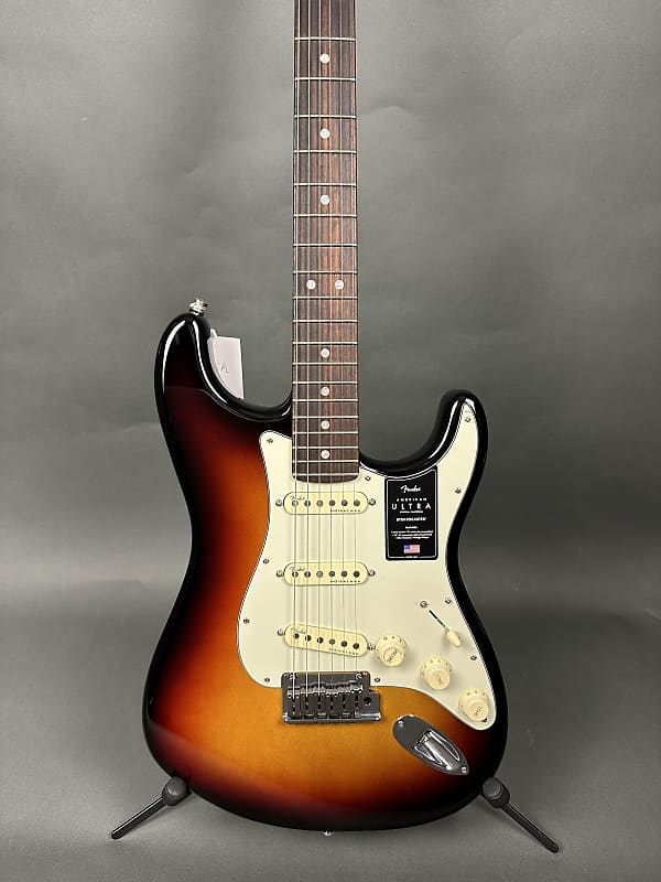 Fender American Ultra Stratocaster | Reverb
