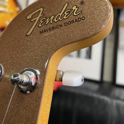 Fender Maverick image 5
