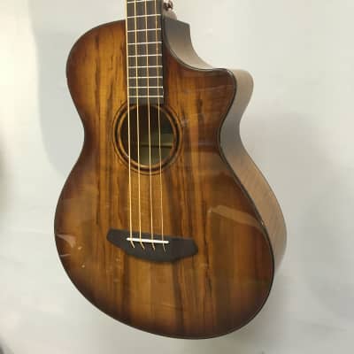 Breedlove Pursuit Exotic S Concerto Amber Bass CE B-Stock image 3