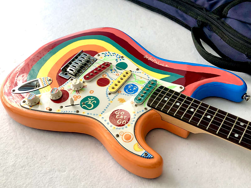 🌈Rainbow Guitar🌈 Psychedelic Stratocaster (it's name is Rocky