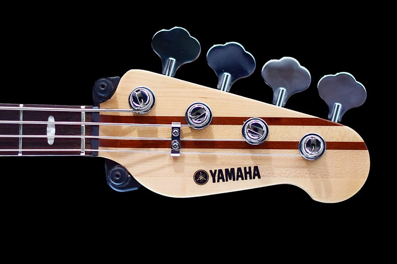 【訳アリ】Yamaha bb1024x ホワイト Yamaha BB1024X - Vintage White | Reverb