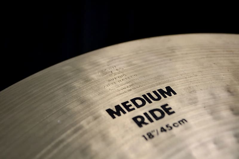 Zildjian 18" A Series Medium Ride Cymbal 1982 - 2005 image 3