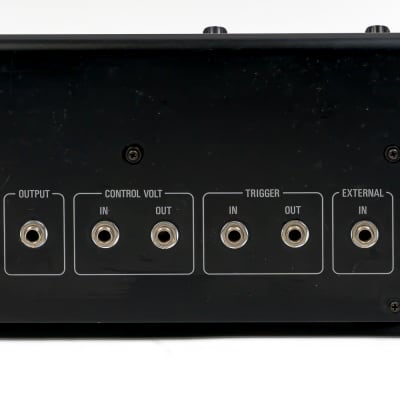 Yamaha CS-5 Monophonic Analog Synthesizer w/ Pulse Width Modulation –Old-School Analog Tone with PWM Magic! image 10
