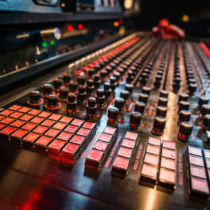 Sly Stone's Custom Flickinger N32 Matrix Recording Console Bild 4
