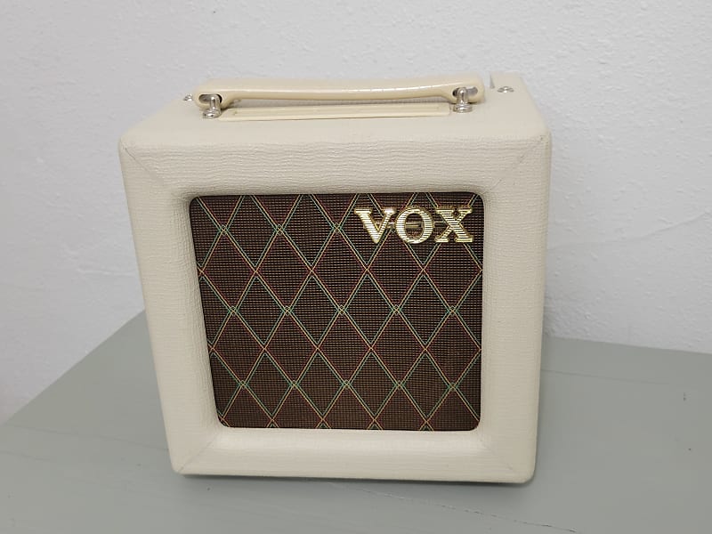 Vox AC4TV mini 4Watt tube guitar combo amplifier, 6" speaker Reverb