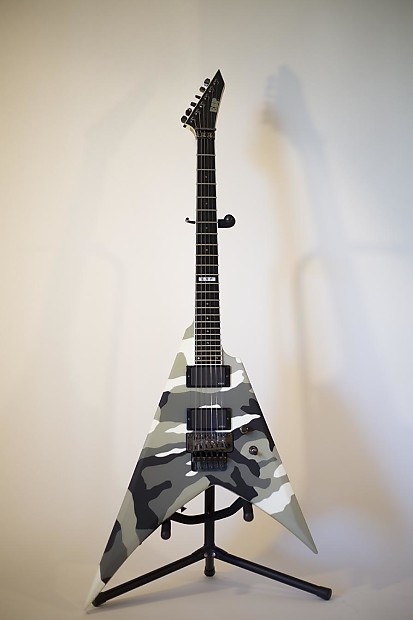 ESP V-Series Standard 2009 Camo | Reverb