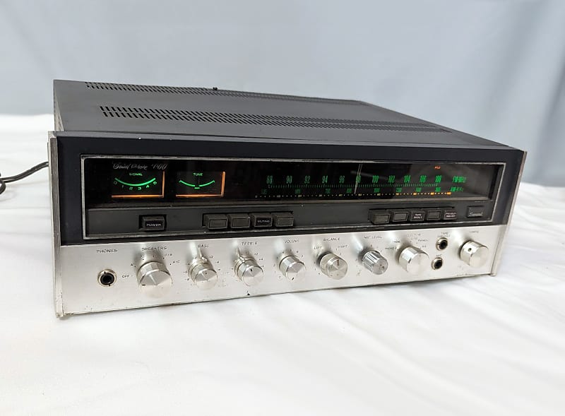 Sansui 7000  Solid State AM/FM Stereo Tuner Amplifier - 1971 - Silver  			