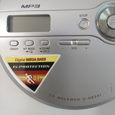 SONY D-NE241 Portable CD Player Walkman Discman - Working Perfectly image 3