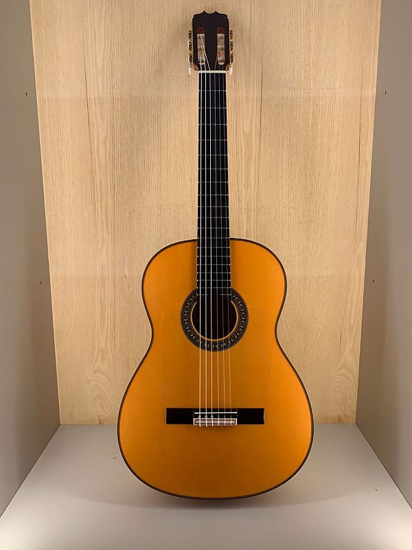 Flamenco Guitar Conde Hermanos 1a Gravina 7 Street Madrid