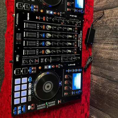 Denon MCX8000 DJ Controller (Brooklyn, NY) | Reverb