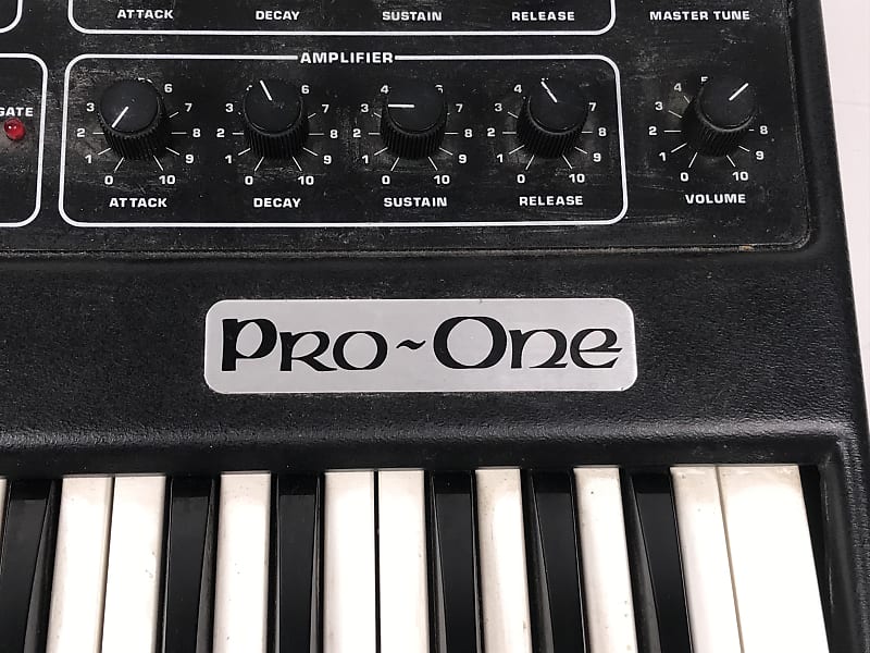 Sequential Circuits - Pro One 100 Synthesizer | Reverb Sequential Circuits - Pro One 100 Synthesizer | Reverb