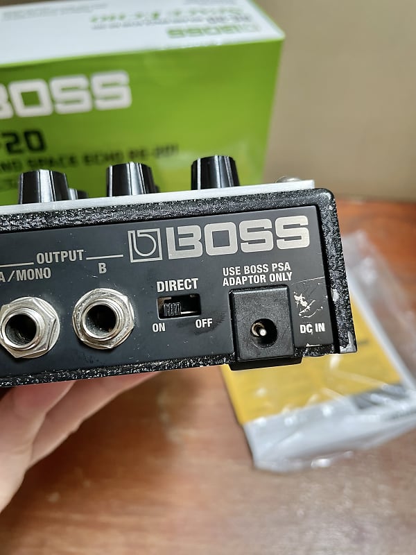 Boss RE-20 Space Echo | Reverb