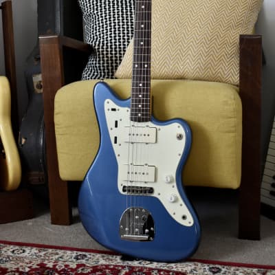 2011 Fender Japan JM66 Jazzmaster Old Lake Placid Blue (OLB) with Paperwork, MIJ, Offset, All Original image 4