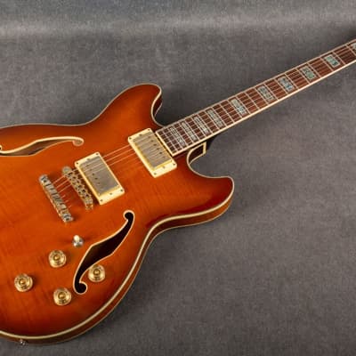 Ibanez Artcore AS93-VLS-12-01 - Violin Sunburst - Hard Case
