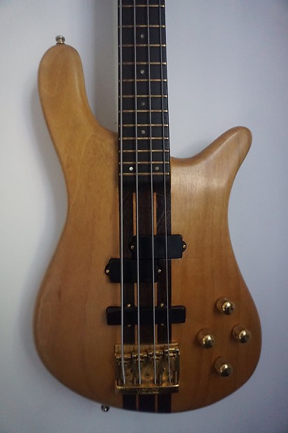 1987年製Warwick Streamer Stage1 ベース