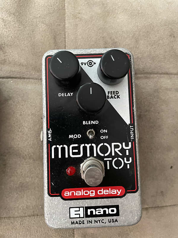 Electro-Harmonix memory toy