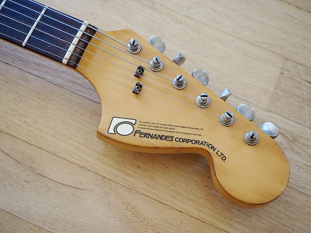 FERNANDES Mustang type SAMPLE BODY ムスタング FERNANDES Mustang type SAMPLE BODY ムスタング