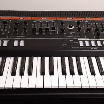 BRAND NEW Roland Jupiter-X 61-Key Synthesizer