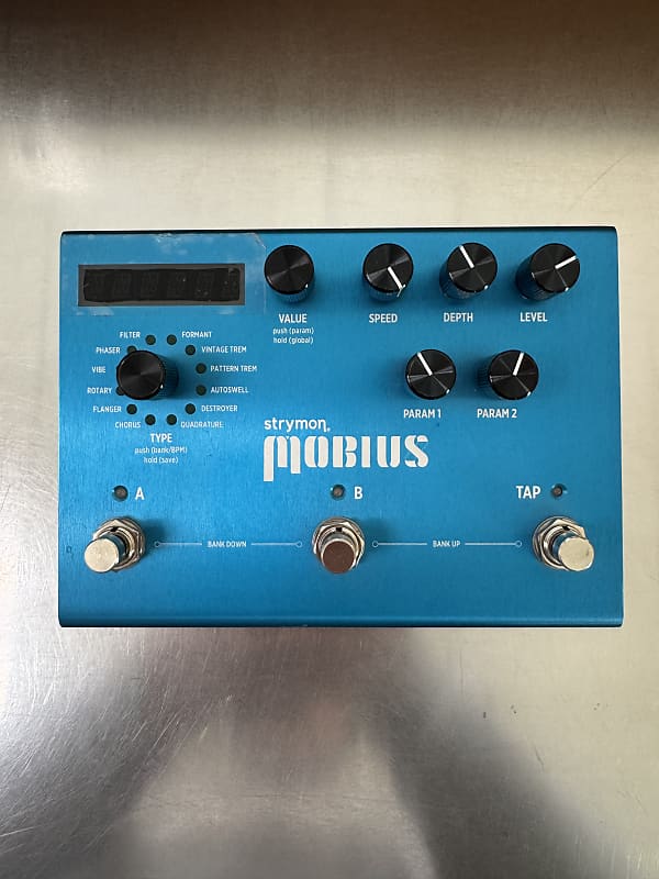 Strymon Mobius