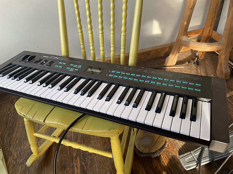 Yamaha DX21 | Reverb Canada