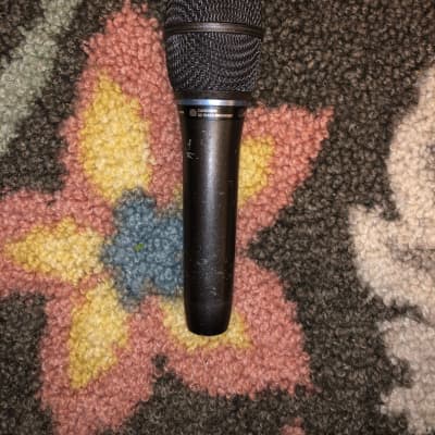 Audio-Technica AE5400 Large-Diaphragm Cardioid Condenser Vocal Microphone image 2