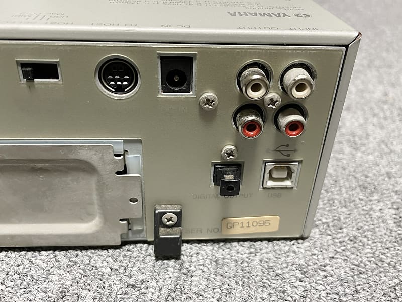 Yamaha MU1000 Tone Generator | Reverb