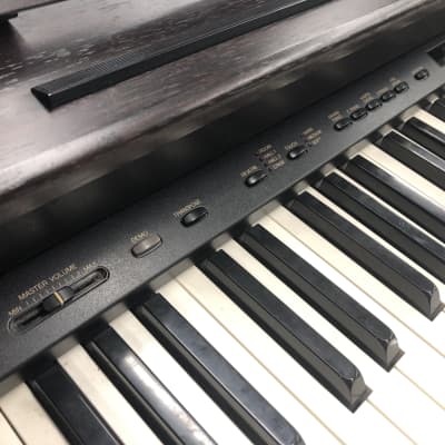 Yamaha YDP-101 Electric Keyboard | Reverb Yamaha YDP-101 Electric Keyboard | Reverb
