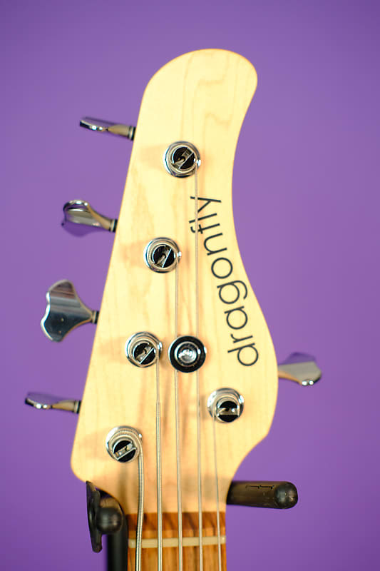 Dragonfly Fat J5 / 330 2023 - Metallic Blue Burst Half Matt Dragonfly Fat J5 / 330 2023 - Metallic Blue Burst Half Matt