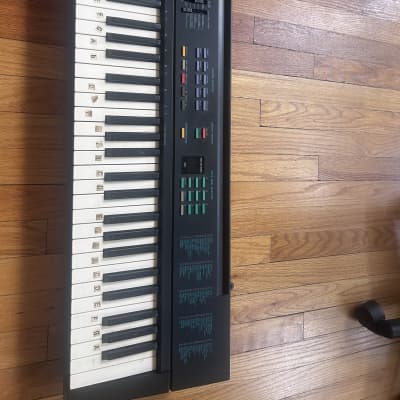 Yamaha  PSR-6 Keyboard